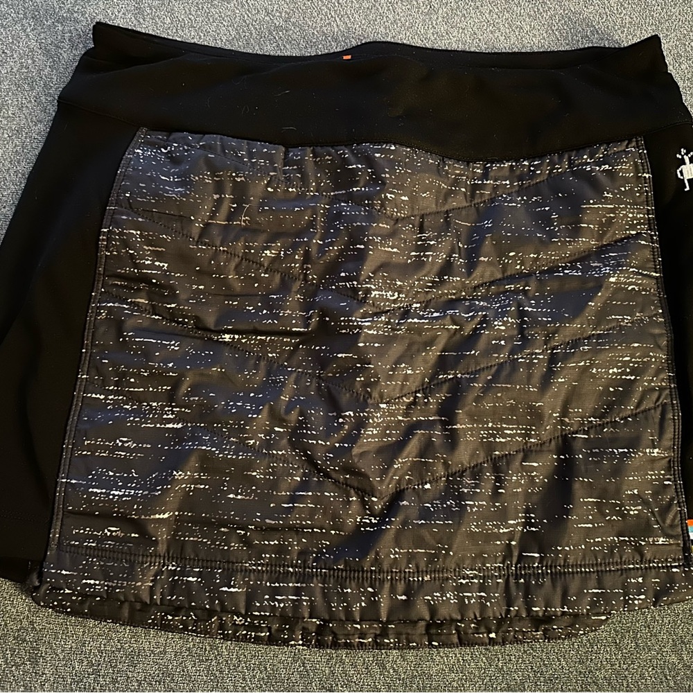 Smartwool Black Mini Skirt with Subtle Pattern
